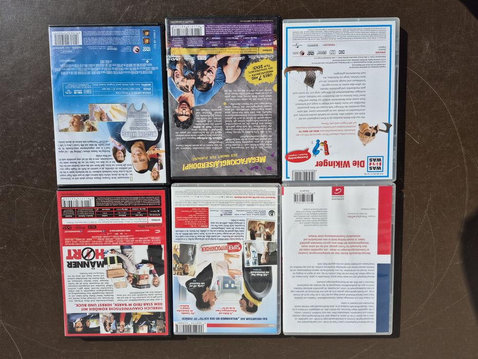 Vând lot  19 DVD uri cu filme,Acțiune, Comedie, documentare, animatie