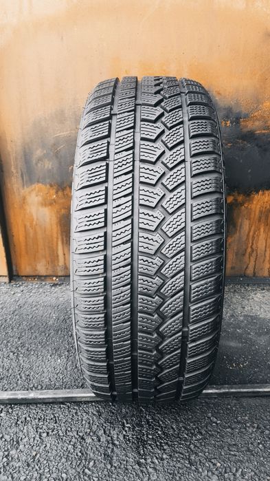 1брой зимна гума 225/45/18 Tourq / HiFly/ Sunfull 
dot1625
9.25мм