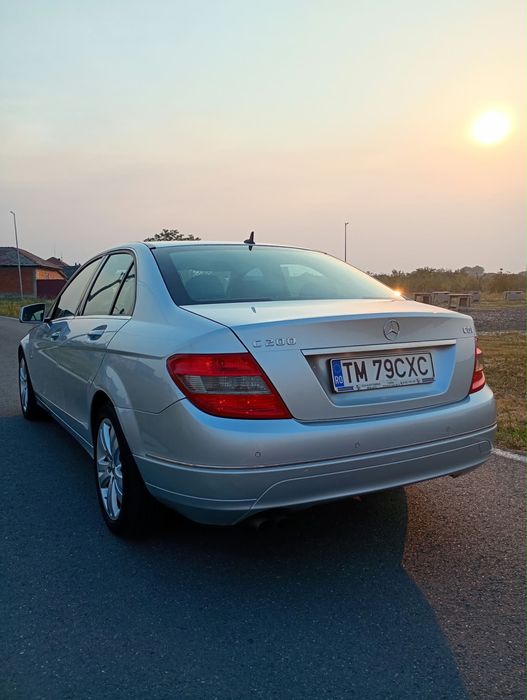 MERCEDES-BENZ C-Class 2010 — imagine 4