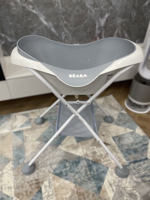 Ванночка Beaba с подставкой