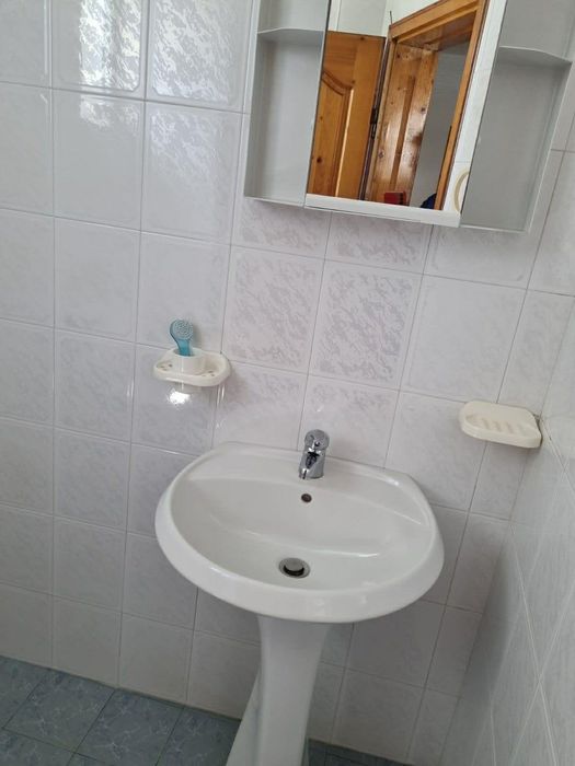 Дава се под наем Къща в Банкя - 140 кв.м за 747.66 € - Снимка #2