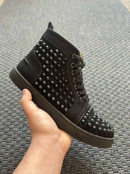 Adidași Christian Louboutin negri cu ținte – mărimea 41