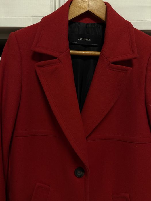 Дамско червено палто ZARA