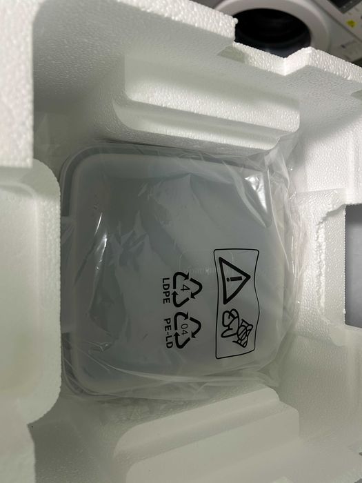Микровълнова фурна Bauknecht ExtraSpace Crisp MW 427 SL (С транспортен дефект)