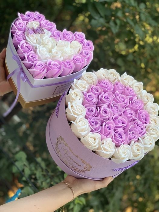 Cadou care nu se ofilește – buchete de flori din săpun personalizate