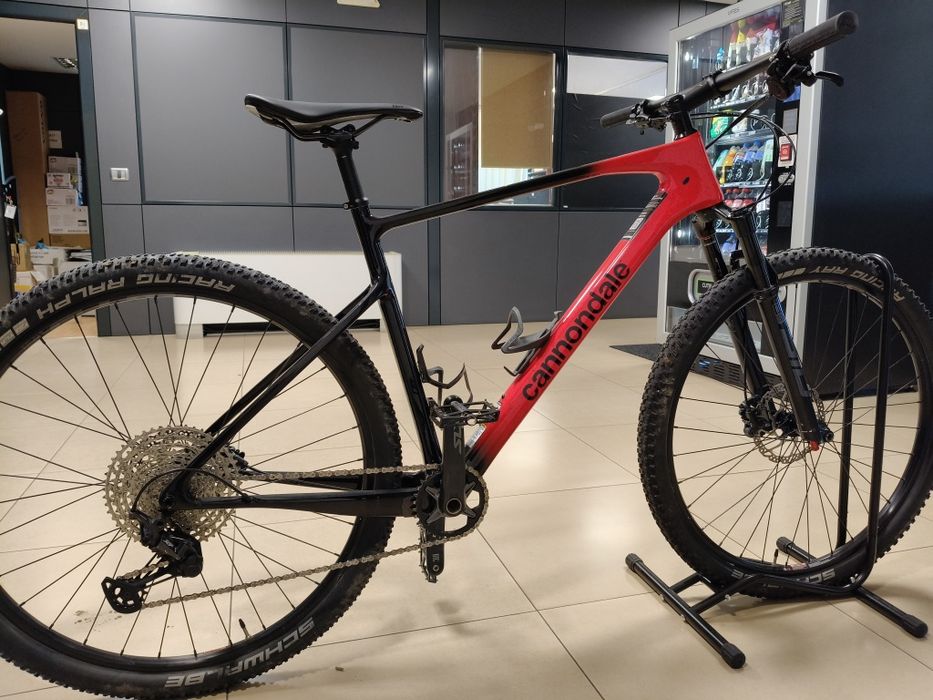 Vând MTB Cannondale XL/29 Carbon