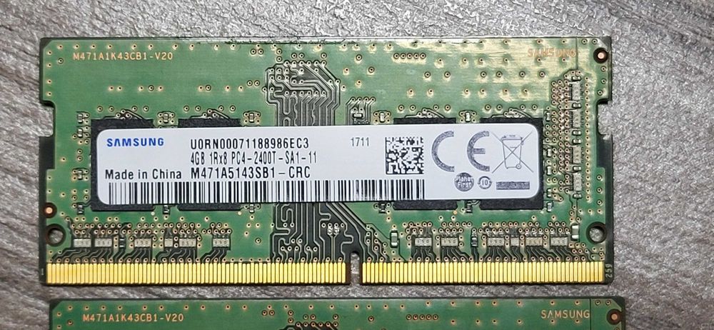 Samsung DDR4 2x4Gb 2400T fuctional leptop