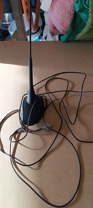 Statie auto CB cu antena