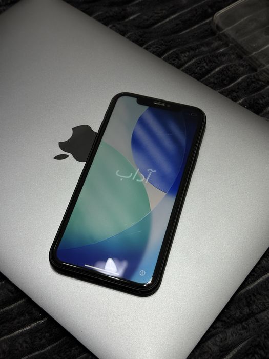 Продам Iphone 11 в черном цвете