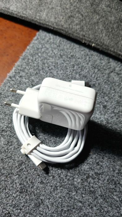 Macbook M1 2020 8/256