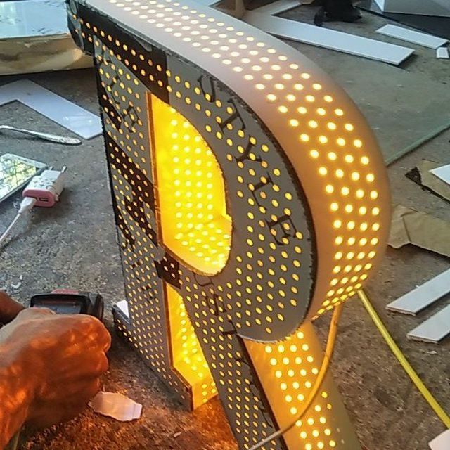 Наружная Реклама Световые Буквы Стелла Вывеска