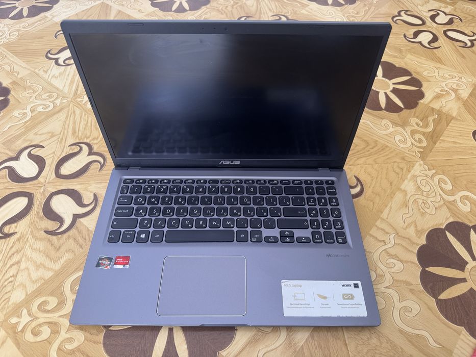 ASUS VivoBook 15 (Ryzen 3 / 8GB / SSD)