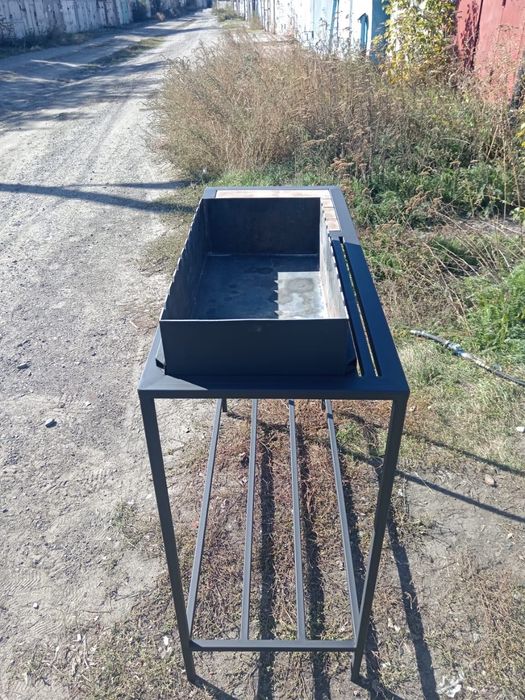 Продам мангал высота 1м