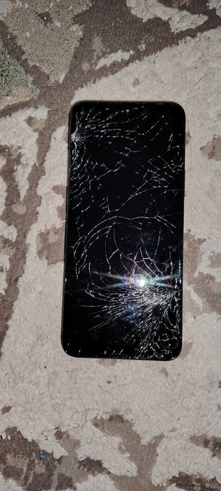 Wiko T50 хороший