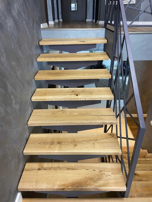 trepte  scari lemn masiv