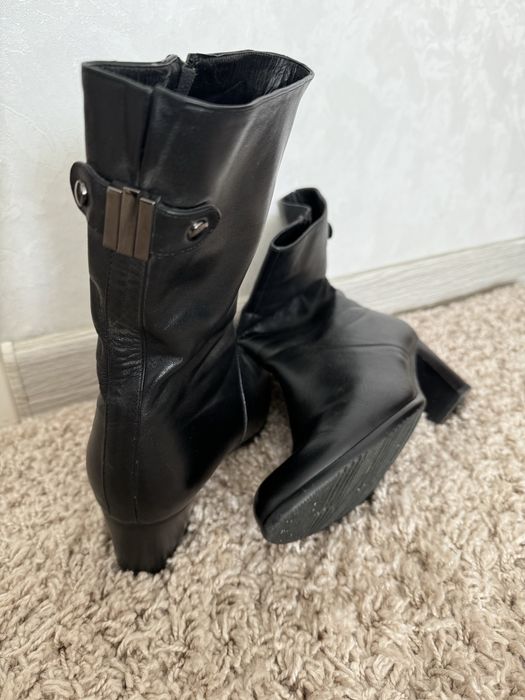 Продам  10000тг