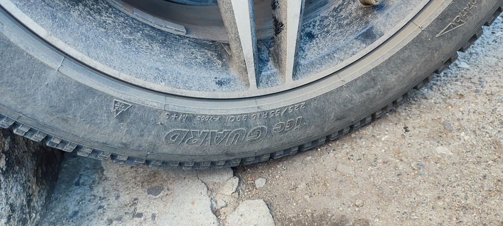 Продам автошины 4шт