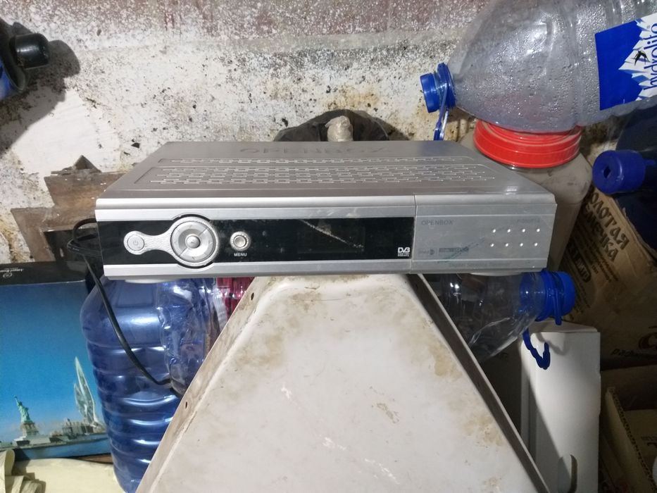 Антена спутникавой и тюнер