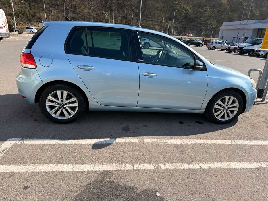 Vând Golf VI an 2012