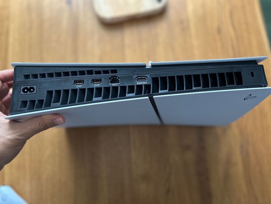 Playstation 5 Slim Digital 2 години гаранция