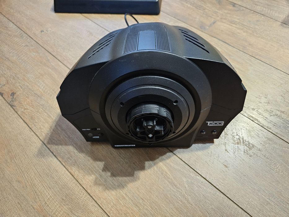 Волан Thrustmaster T300 RS GT Edition