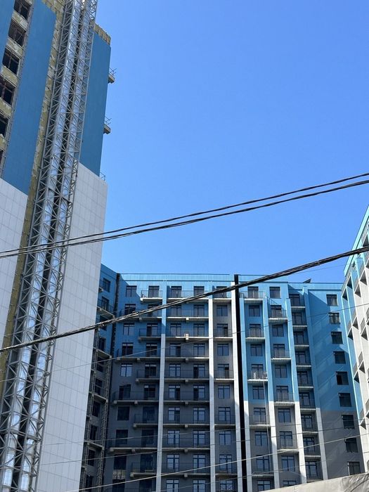 Продаётся 3-ком.квартира (94 кв.м) бизнес-класса ЖК MANHATTAN / Дархан