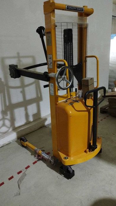 Бочкокантователь Штабелер