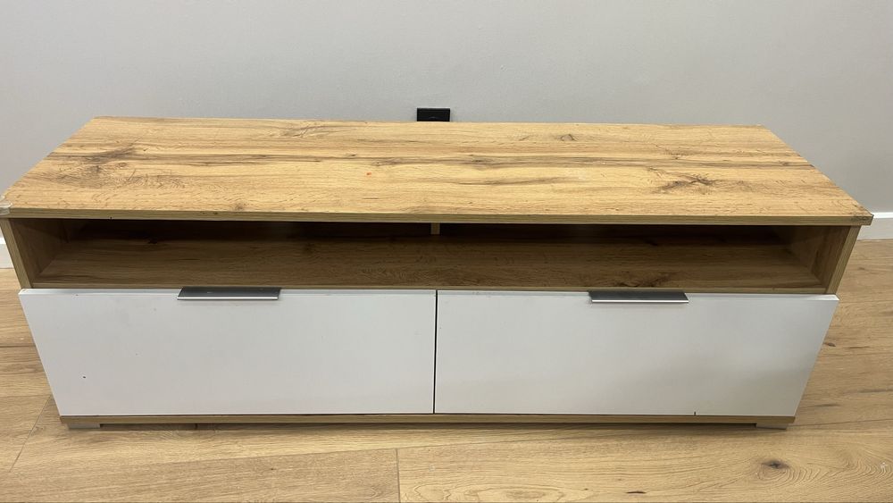 Тумба для телевизора