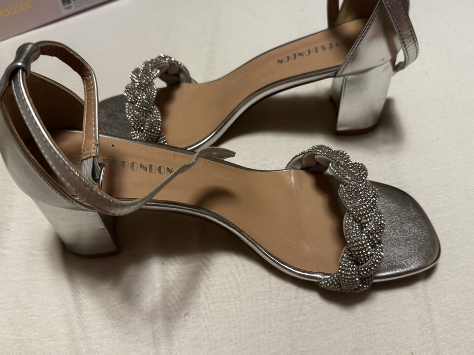 Официални обувки