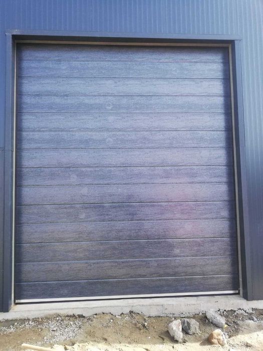 usi de garaj rezidentiale/ industriale