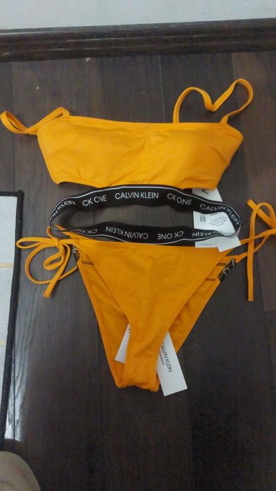 Set costum de baie Calvin Klein original