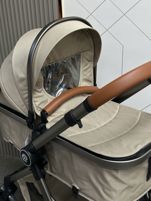 Продается коляска транфсомер