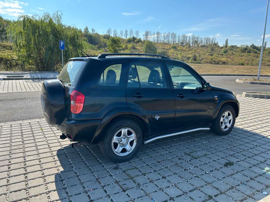 Vand Toyota RAV4 2.0 D4D 2003