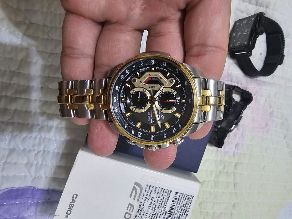 Casio Edifice ED-439 Chronograph Gold n Black (Original)