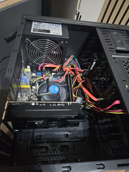 Настолен Компютър Бартер