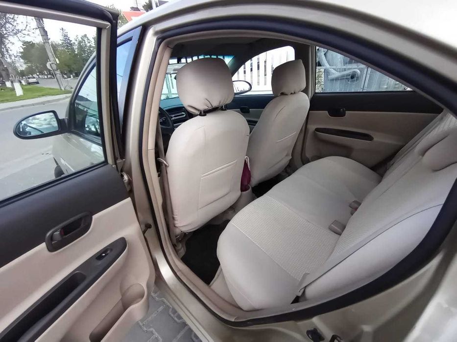 Vand Hyundai Accent, 2006, benzina, 1400 cmc, 150000 Km