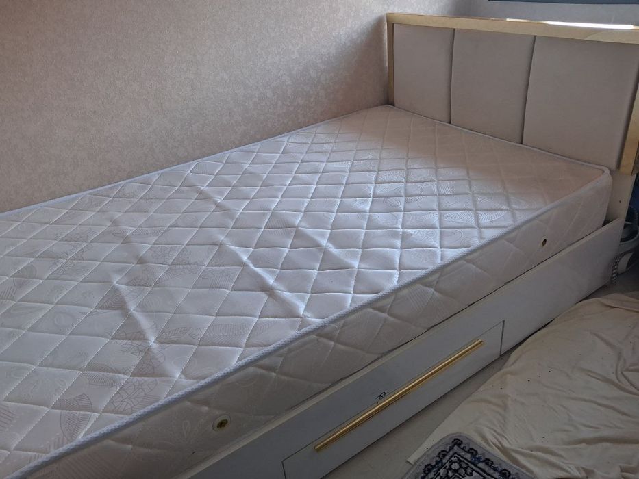 Крават палуторка