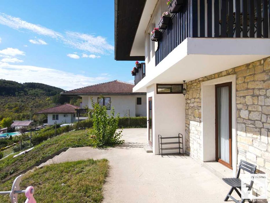 Продава се Къща в с. Пчелище, Област Велико Търново - 178 кв.м за 1798 €/кв.м - Снимка #21