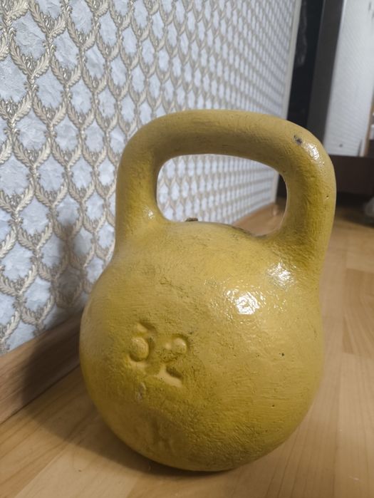 Продам гирю 32 кг