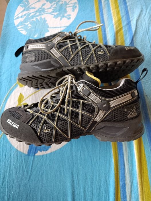 N.38 Туристически обувки Salewa "Wild fire GTX" като нови