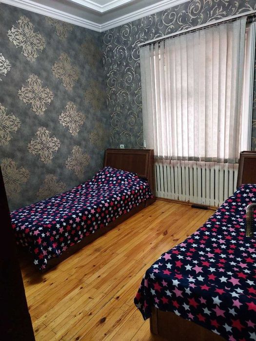 Сдаётся 5 ти комнатная квартира  на Юнусабаде 9 квл.