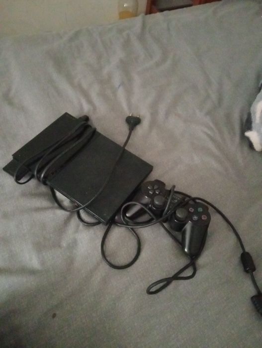 Playstation 2 folosit