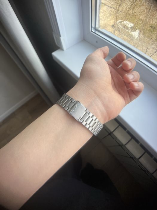 Часы Casio quartz
