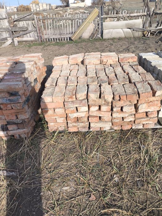 Советский красный кирпич