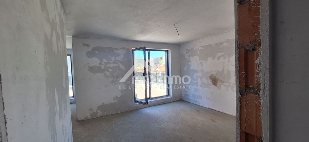 Продава се Тристаен апартамент в Варна, Владислав Варненчик - 108 кв.м за 614 €/кв.м - Снимка #1