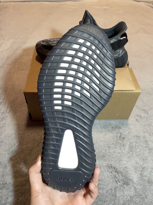 Yeezy 350 - marimea 41