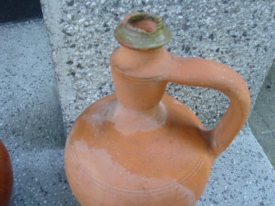 Битови предмети за декорация и ползване