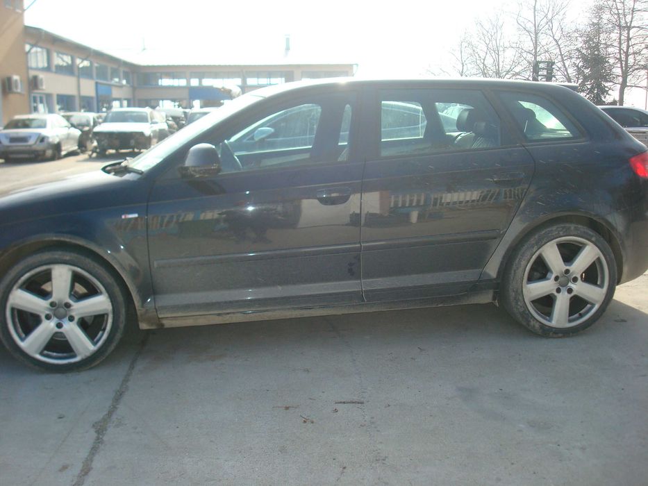 Ауди А3  Audi A3 s-line 2010г 2.0 tdi 170k.с  2-дин common real