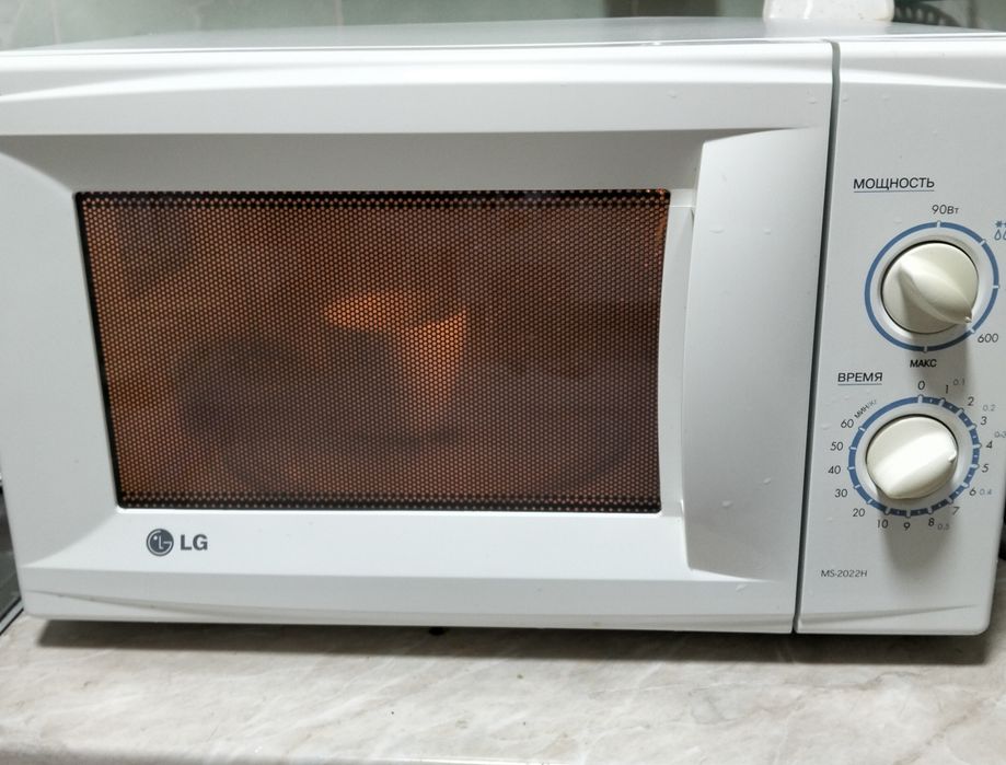 Микроволновая печь