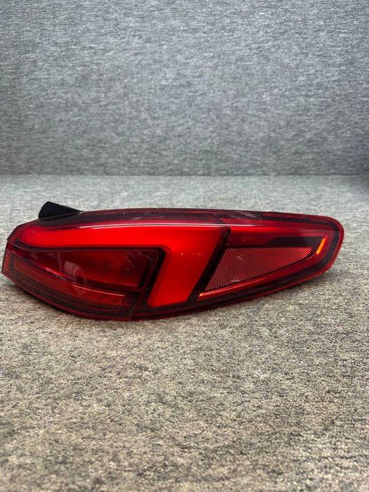Stop aripa dreapta BMW SERIA 2 F44